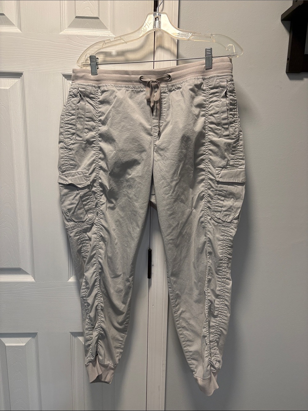Eddie Bauer Light Gray Cargo Capris